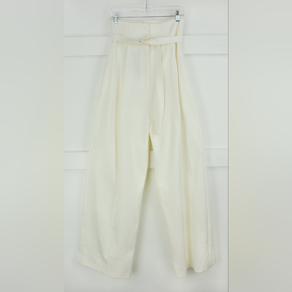 NWT pleated trousers